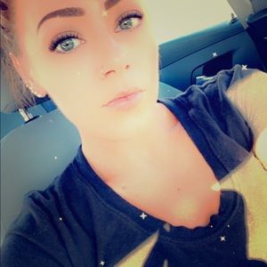 Meet your Posher, Whitney